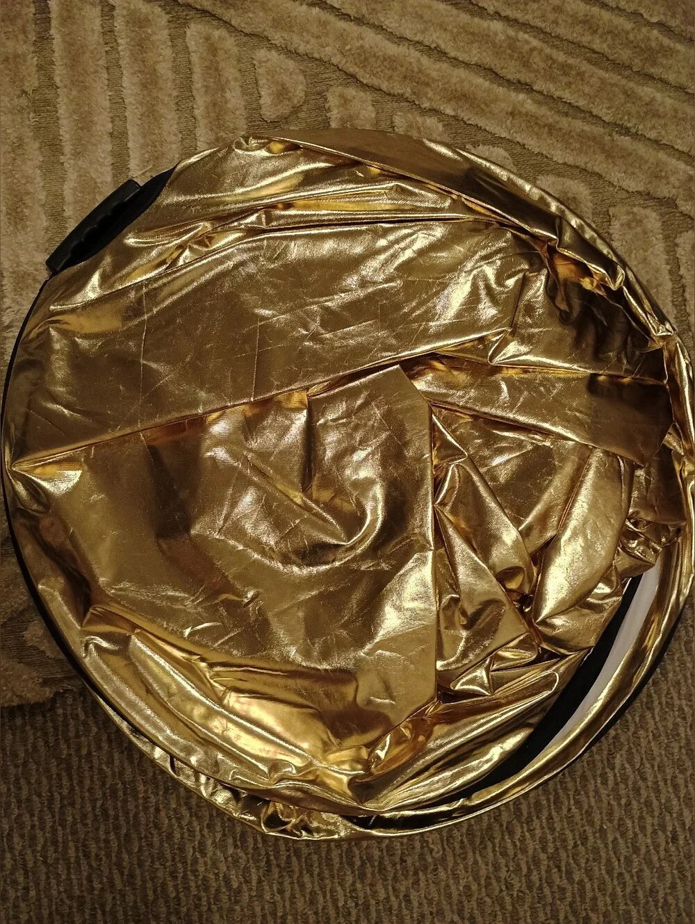 Large Foldable Oval Reflector
